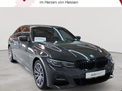 Gebraucht BMW 330 M Sport 184 PS (135 kW) 2022 Grau Limousine