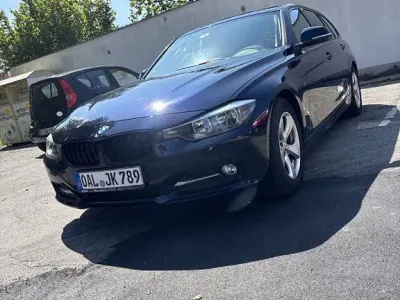 Gebraucht BMW 320 Efficient Dynamics 163 PS (119 kW) 2014 Blau Kombi