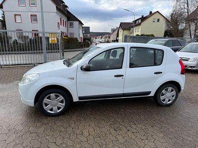 Gebraucht Dacia Sandero 75 PS (55 kW) 2009 Weiß Kleinwagen