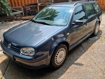 VW Golf IV