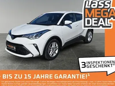 Gebraucht Toyota C-HR Basis 122 PS (89 kW) 2023 Weiß SUV