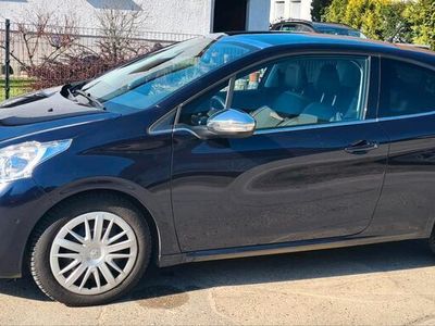 gebraucht Peugeot 208 120 VTI Automatik Allure