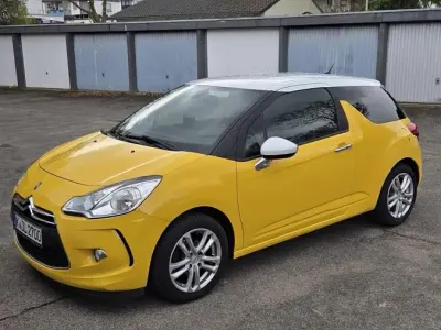 Gebraucht Citroën DS3 95 PS (69 kW) 2011 Gelb Kleinwagen