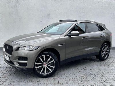 Gebraucht Jaguar F-Pace Pure 241 PS (177 kW) 2017 Champagner grau SUV