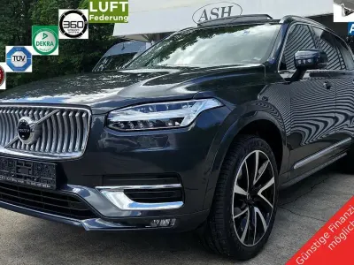 Gebraucht Volvo XC90 235 PS (172 kW) 2022 Grau SUV
