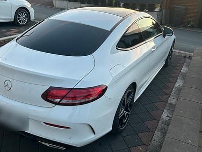 Usata Mercedes C300 AMG line 258 CV (189 kW) 2019 Bianco Coupé