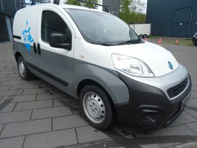 Gebraucht Fiat Fiorino Trekking 80 PS (58 kW) 2020 Weiß Van / Kleinbus