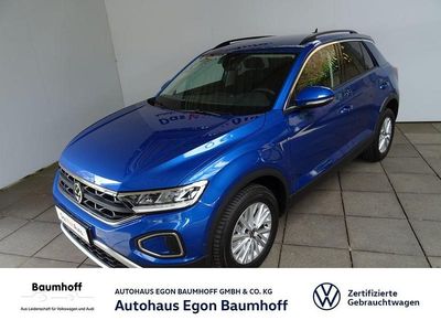 Second-hand VW T-Roc Life 150 CP (110 kW) 2022 Albastru SUV