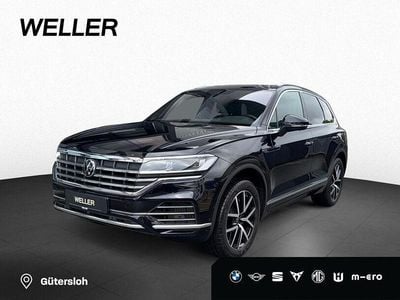 Deep black pearlescent (schwarz) Gebraucht 2022 VW Touareg SUV | 47.900 € (Superpreis)