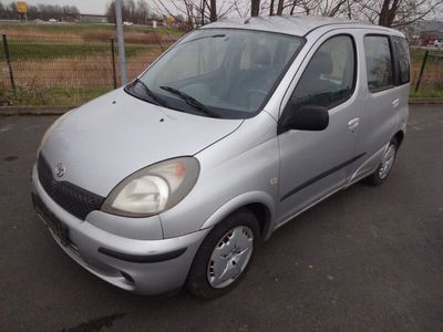 gebraucht Toyota Yaris 1.3 Linea Luna