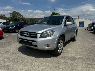 Gebraucht Toyota RAV4 Sol 177 PS (130 kW) 2007 Platinsilber metallic SUV