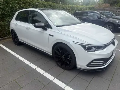 Używany VW Golf VII Edition 150 KM (110 kW) 2021 Biały Hatchback