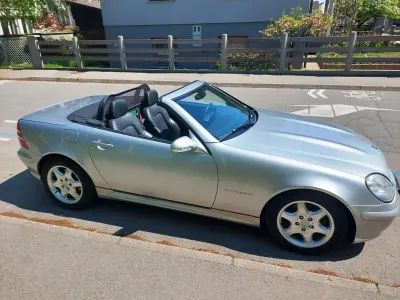 Gebraucht Mercedes SLK230 197 PS (144 kW) 2003 Silber Cabrio