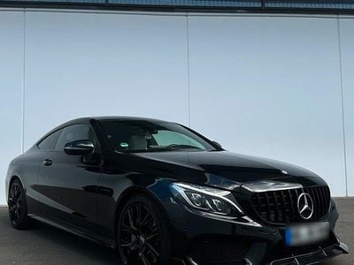 Gebraucht Mercedes C400 333 PS (244 kW) 2016 Schwarz Coupé