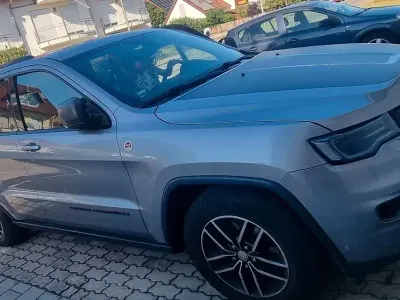 Gebraucht Jeep Grand Cherokee Trailhawk 250 PS (183 kW) 2017 Grau SUV
