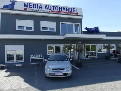 Gebraucht Citroën Xsara 109 PS (80 kW) 2003 Silber Limousine