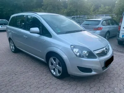 Gebraucht Opel Zafira 120 PS (88 kW) 2014 Silber Van / Kleinbus