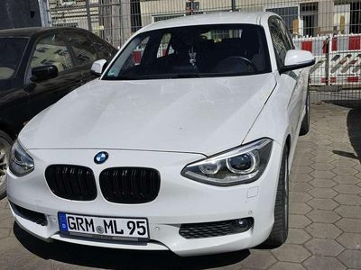 Gebraucht BMW 116 Efficient Dynamics 116 PS (85 kW) 2012 Weiß Kleinwagen