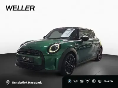 Gebraucht Mini Cooper 136 PS (100 kW) 2022 British racing green (dunkelgrün) Kleinwagen