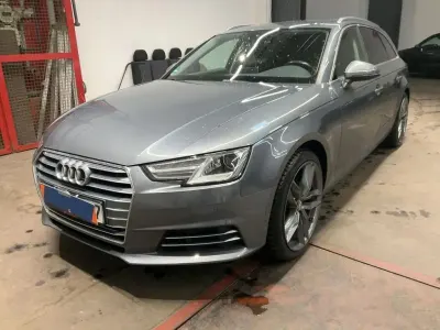 Gebraucht Audi A4 Sport 252 PS (185 kW) 2018 Grau Kombi