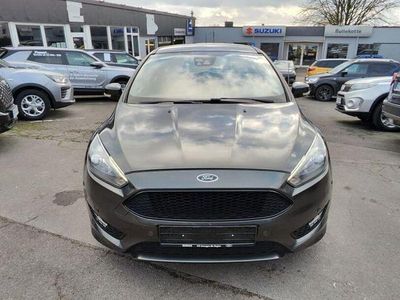 Magneticgrau (metallic) (metallic) Gebraucht 2018 Ford Focus ST-Line Kombi | 11.999 € (Fairer Preis)