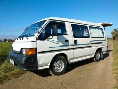 gebraucht Mitsubishi L300 ausgebauter Minivan