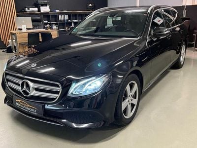 Usata Mercedes E220 Avantgarde 194 CV (142 kW) 2017 Nero Berlina