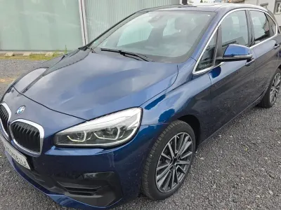 Gebraucht BMW 218 Sport Line 136 PS (100 kW) 2021 Mediterranblau metallic Limousine