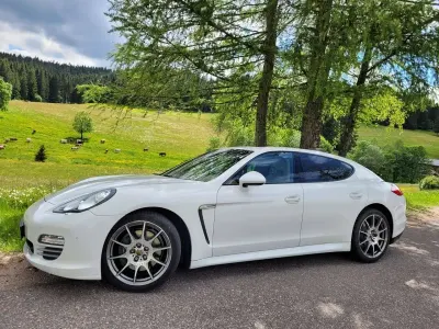 Gebraucht Porsche Panamera 4 299 PS (219 kW) 2011 Kleinwagen