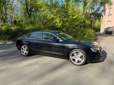 Gebraucht Audi A5 Sportback 177 PS (130 kW) 2011 Schwarz Kleinwagen