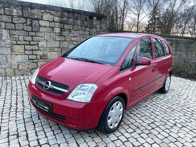 Rot Gebraucht 2005 Opel Meriva Edition Van / Kleinbus | 2.499 € (Fairer Preis)