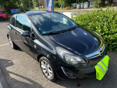 Gebraucht Opel Corsa Energy 86 PS (63 kW) 2014 Schwarz Kleinwagen
