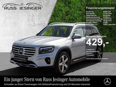 Mercedes GLB220
