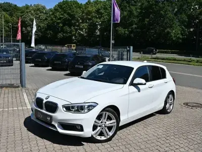 Gebraucht BMW 116 Advantage 109 PS (80 kW) 2016 Weiß Kleinwagen