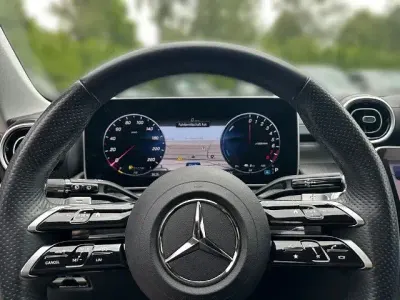 Gebraucht Mercedes C300e 313 PS (230 kW) 2023
