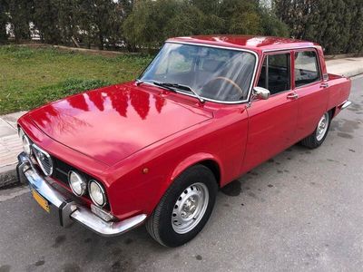 Gebraucht Alfa Romeo 2000 131 PS (96 kW) 1973 Rot Limousine