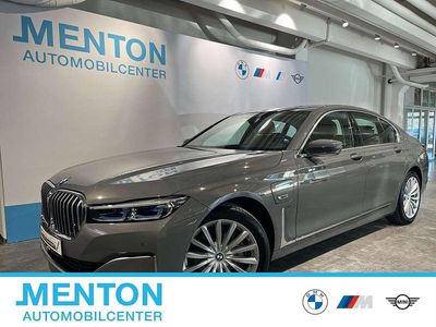 Gebraucht BMW 745e Sport Line 394 PS (289 kW) 2022 Grau Limousine