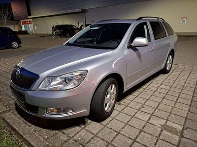 Gebraucht Skoda Octavia 105 PS (77 kW) 2011 Other Kombi