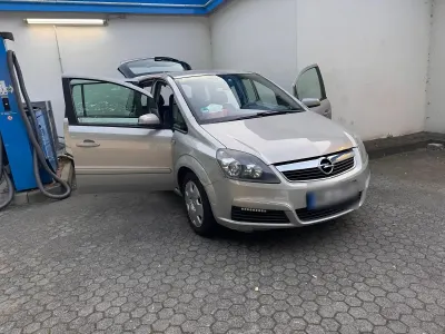 Brugt Opel Zafira 105 HK (77 kW) 2006 Grå MPV
