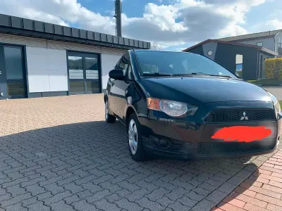 Occasion Mitsubishi Colt 95 PK (69 kW) 2009 Zwart Hatchback