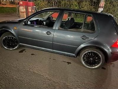 Andere farben Gebraucht 1999 VW Golf III Limousine | 2.590 €