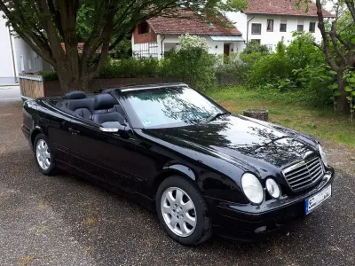 Używany Mercedes CLK200 Avantgarde 163 KM (119 kW) 2002 Czarny Kabriolet