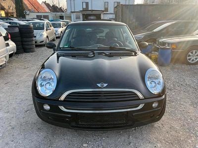 Gebraucht Mini ONE 90 PS (66 kW) 2002 Schwarz Kleinwagen