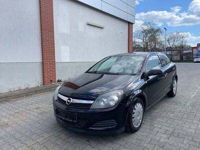 Opel Astra GTC