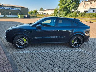 Second-hand Porsche Cayenne 462 CP (339 kW) 2020 Albastru SUV