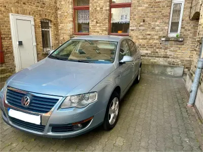 Gebraucht VW Passat 150 PS (110 kW) 2006 Blau Limousine