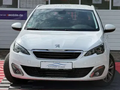 Gebraucht Peugeot 308 150 PS (110 kW) 2017 Blanc banquise Kombi
