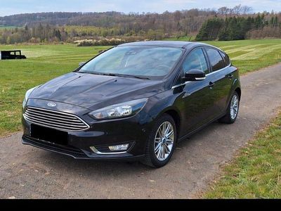 Usata Ford Focus Titanium 125 CV (91 kW) 2015 Nero Berlina