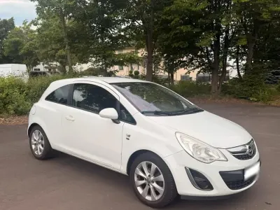 Gebraucht Opel Corsa 69 PS (50 kW) 2012 Kleinwagen