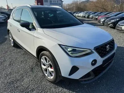 Second-hand Seat Arona FR 150 CP (110 kW) 2024 Alb SUV